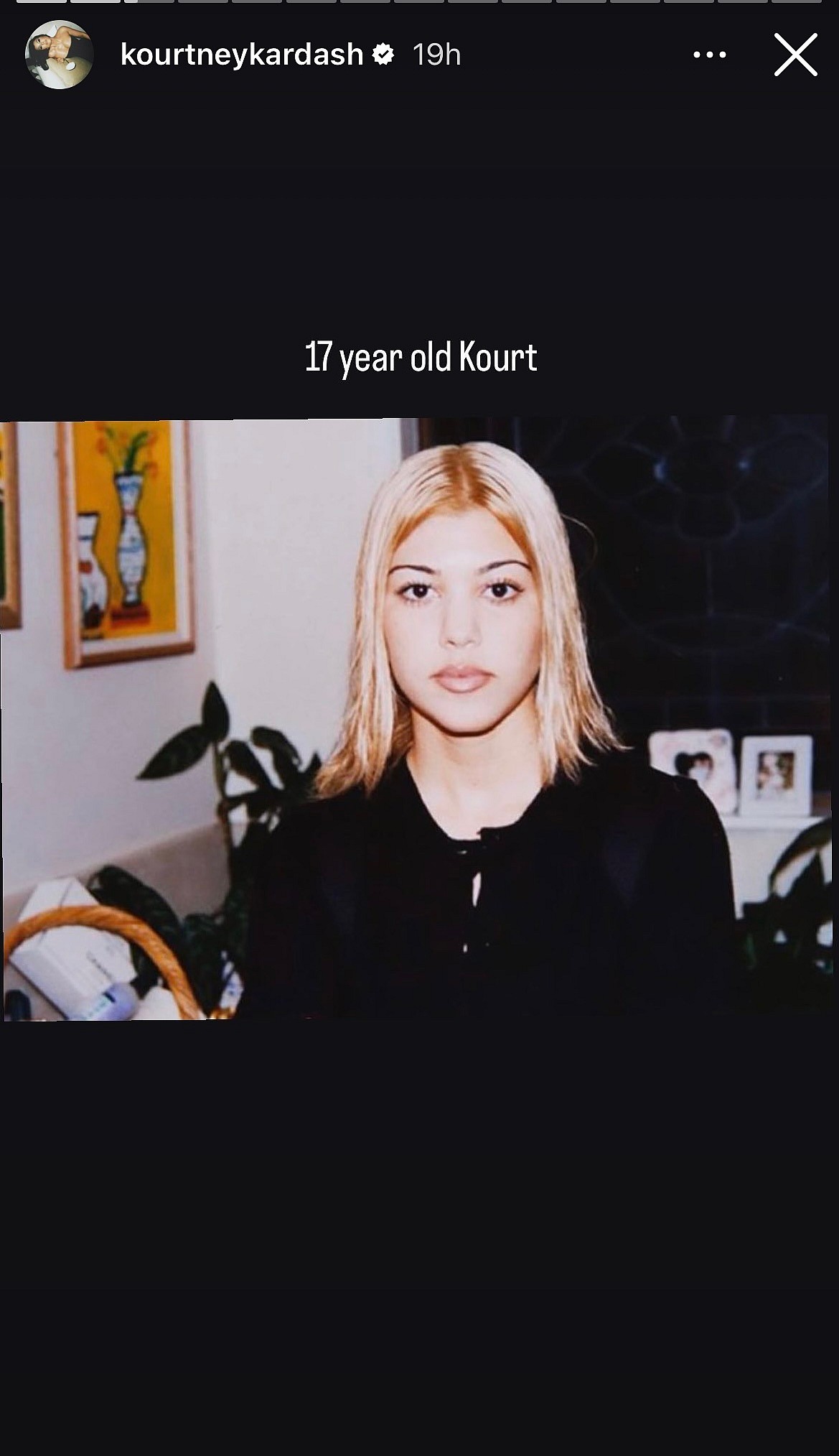 Kourtney Kardashian throwback blonde