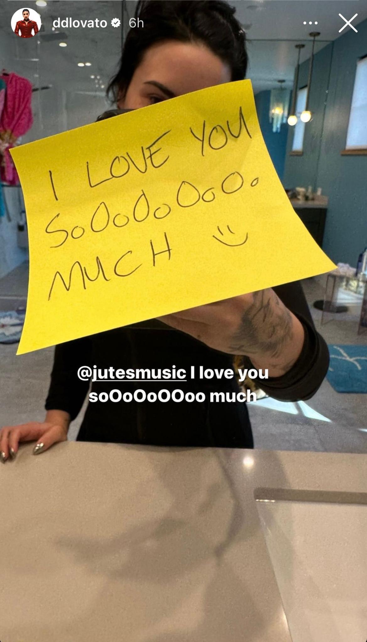 Demi Lovato Gushes About How BF Jutes Always Leaves Her The 'Sweetest' Notes