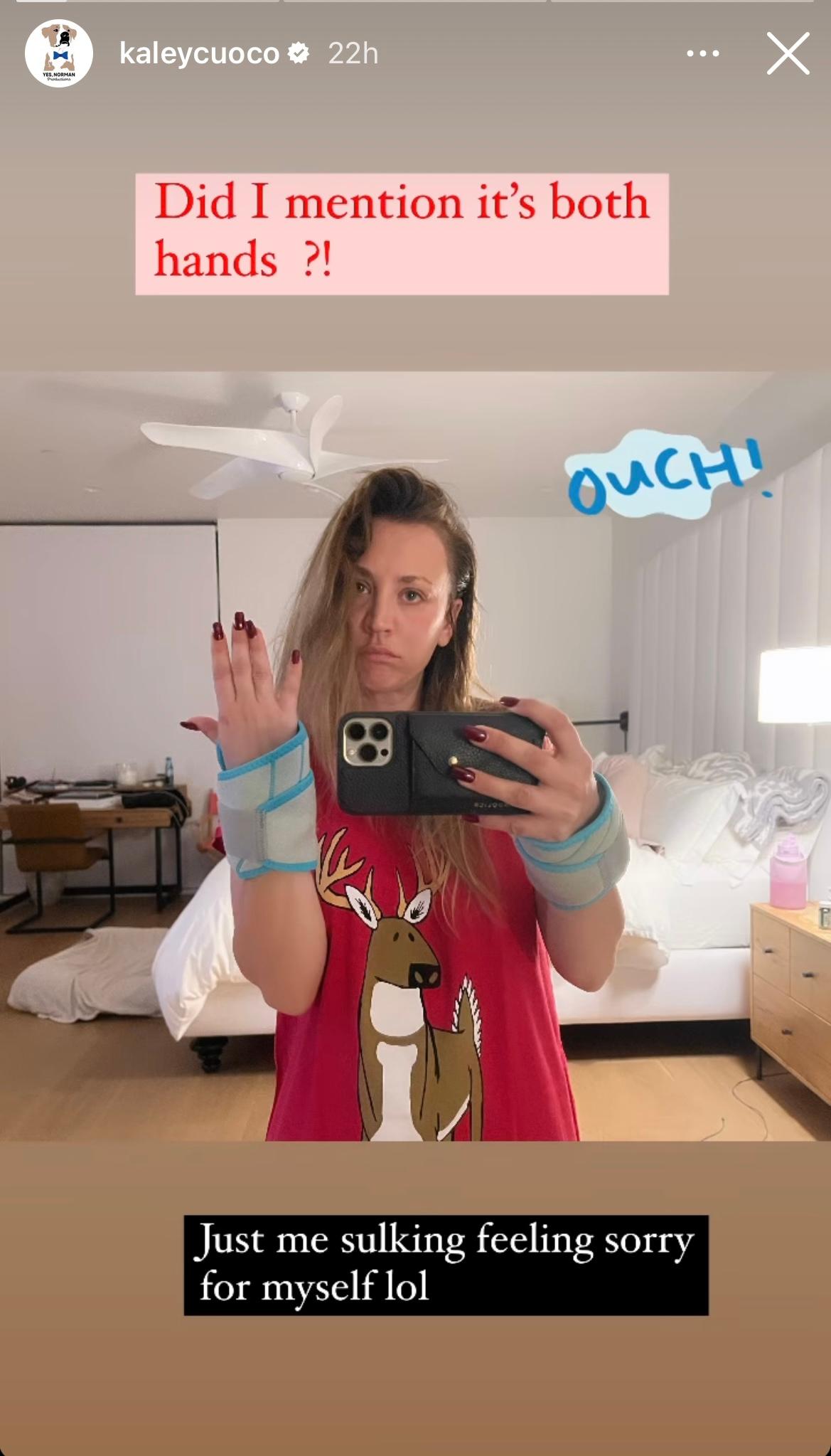 Kaley Cuoco suffers from mommy wrists
