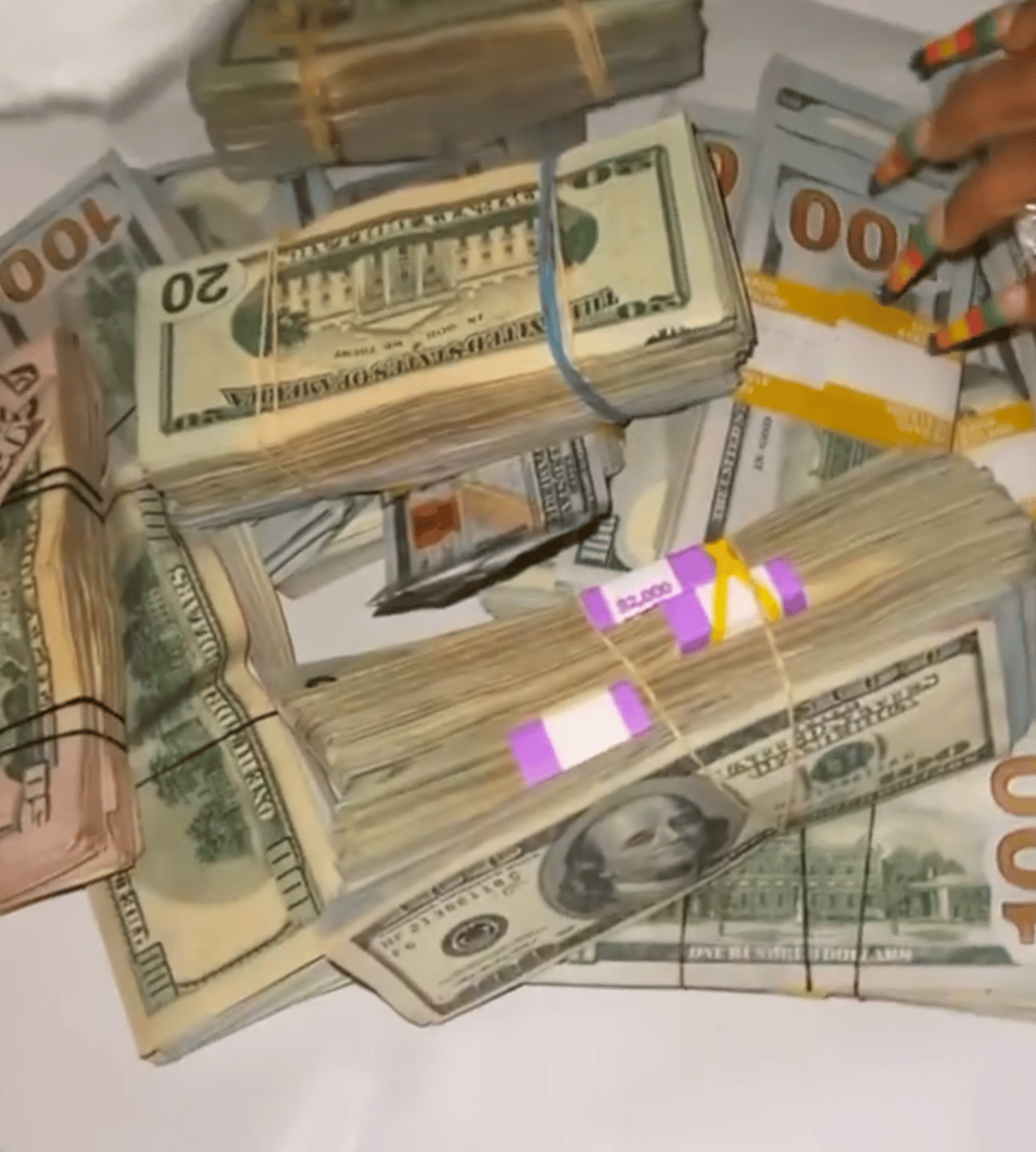 Rapper Gucci Mane Gifts Wife $1 MILLION In Cash For Her 37th Birthday!