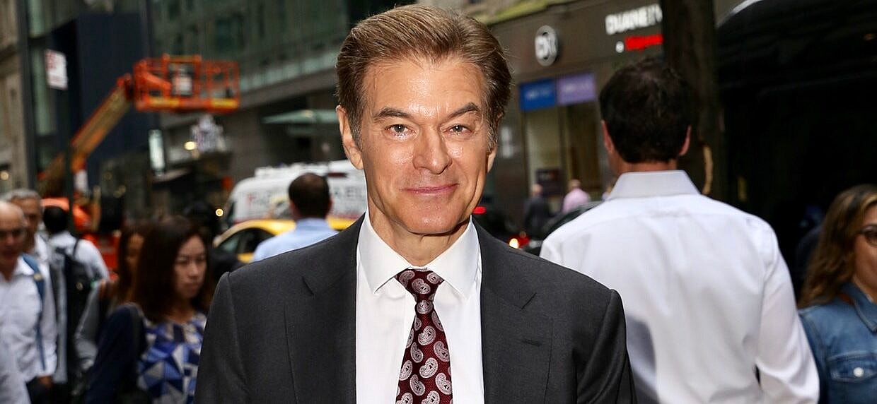 Dr. Oz Saves A Man's Life After He Collapsed During A Political Event