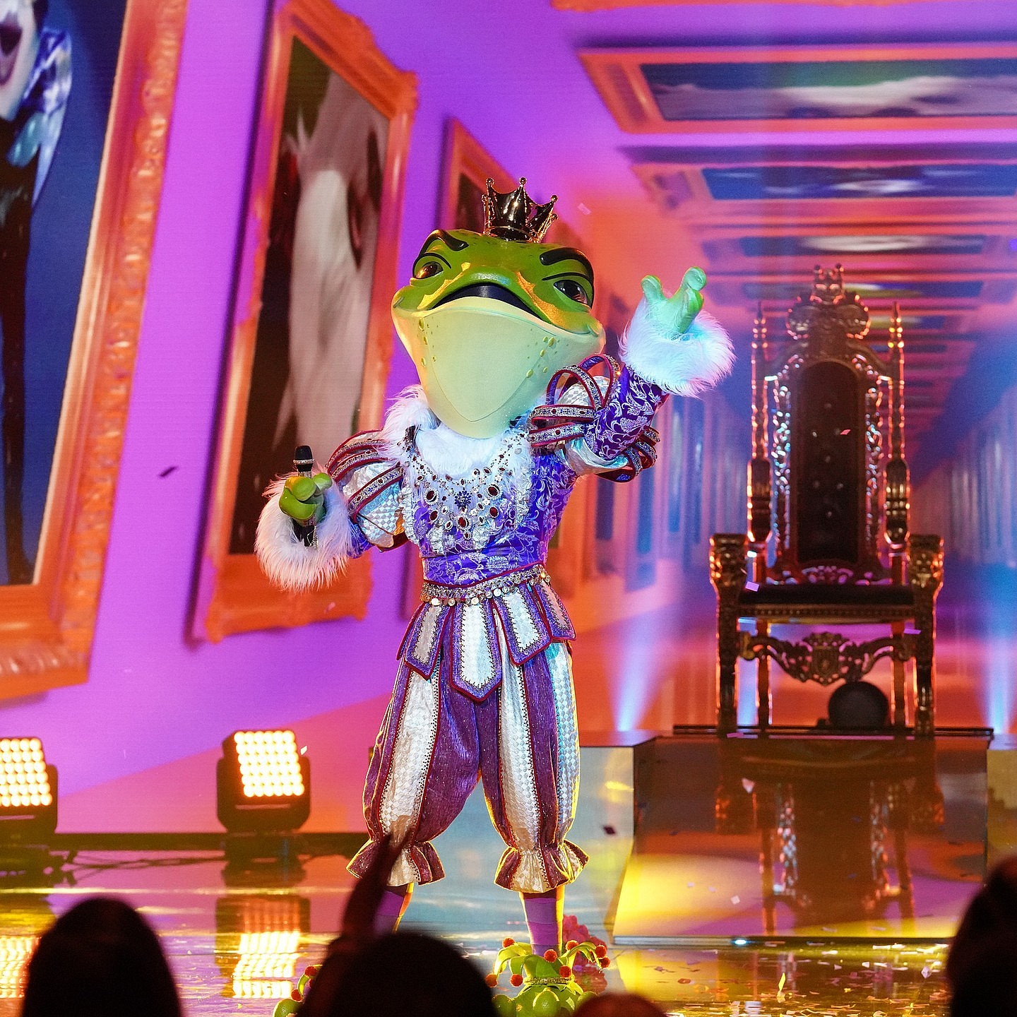 The Frog Prince on season 7 of The Masked Singer