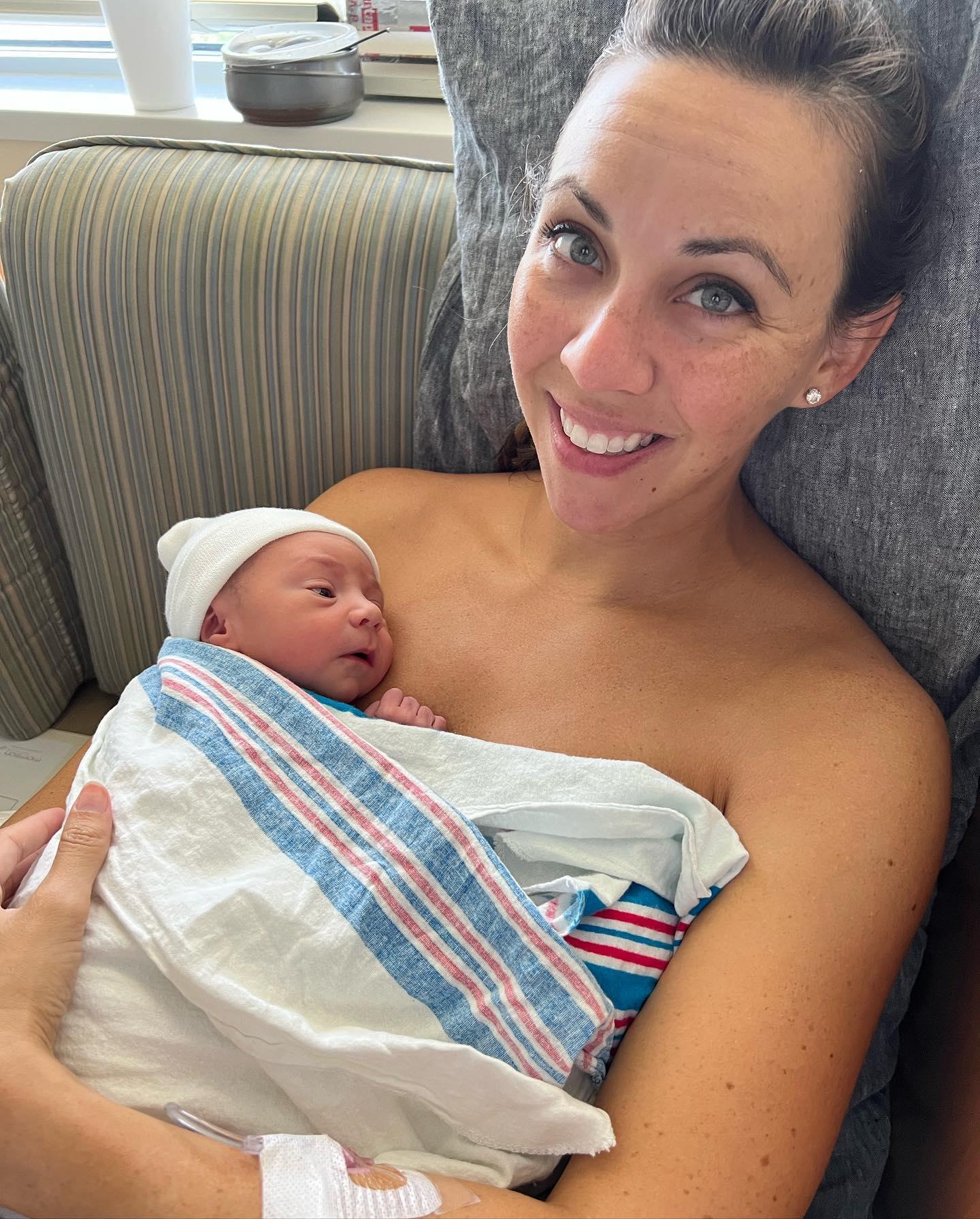 Sydney Cummings and Dustin Houdyshell welcome their first son, Ari Drew Houdyshell, on June 22, 2022 