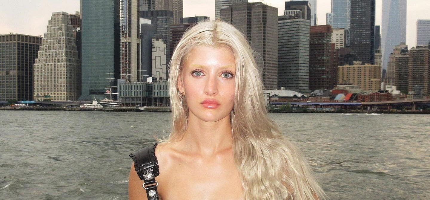 Sami Sheen In Bandeau Top Teases Toned Abs and Bleached Eyebrows