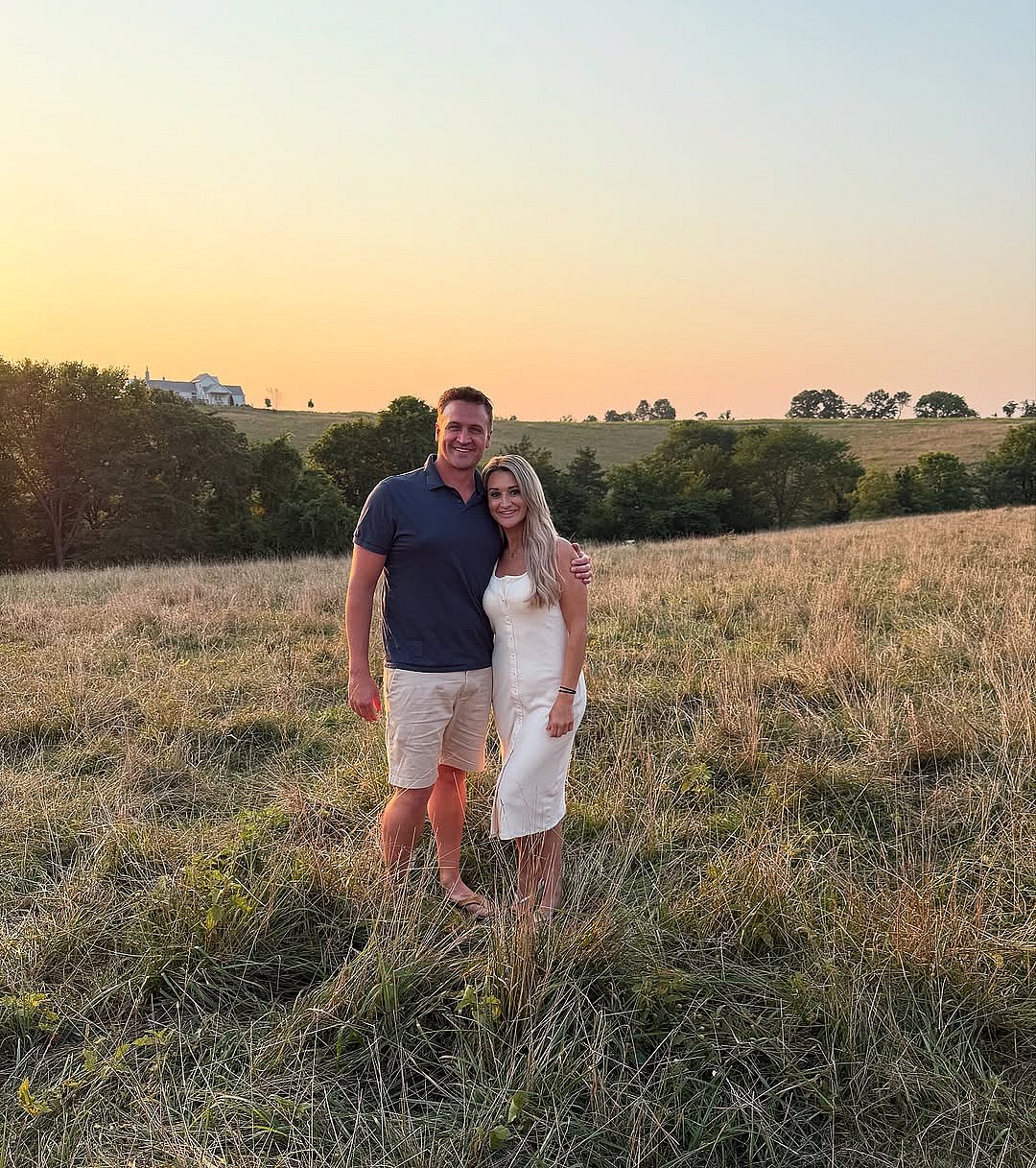 Ryan Lochte posing in a pool.