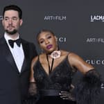 Serena Williams & Alexis Ohanian posing
