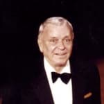 ©1995 RAMEY PHOTO AGENCY (310)828-3445Frank Sinatra celebrating 80th bdaysunday 11-19-1995Shrine auditorium (Mega Agency TagID: MEGAR127068_1.jpg) [Photo via Mega Agency]