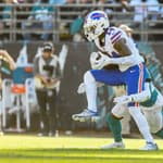Betty White Honored By 'Buffalo Bills' Star Stefon Diggs With Custom Cleats