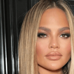 Chrissy Teigen looks like Khloe Kardashian