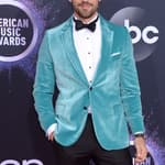 47th Annual American Music Awards - Arrivals