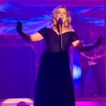 Adele impersonator performs in Las Vegas for fans