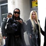Tyga Gifts New Girlfriend Avril Lavigne Custom Diamond Chain Worth A Fortune!