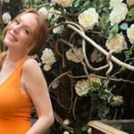 Lindsay Lohan's Baby Bump Is Everything! Pics Inside