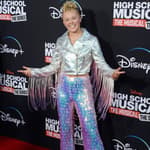 JoJo Siwa at "High School Musical: The Musical: The Series Season 3 LA Premiere