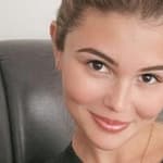 Olivia Jade smiling