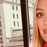 Hilary Duff close up
