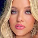 Sydney Sweeney close up