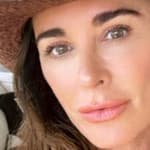 Kyle Richards snaps a selfie.