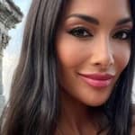 Nicole Scherzinger snaps a selfie.