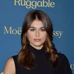 A Sense of Home 2022 Gala. 18 Nov 2022 Pictured: Kaia Gerber. Photo credit: GilbertFlores@Broadimage / MEGA TheMegaAgency.com +1 888 505 6342 (Mega Agency TagID: MEGA918927_001.jpg) [Photo via Mega Agency]