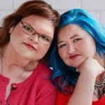 Tammy Slaton posing with her sister Amy Slaton