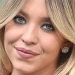 Sydney Sweeney close up