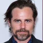 Rider Strong (left) Drake Bell (right)