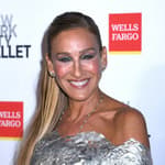Sarah Jessica Parker smiling