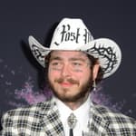 Post Malone at 2019 American Music Awards