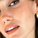 Ella Purnell close up