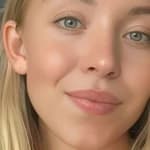 Sydney Sweeney close up