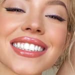 Sydney Sweeney close up