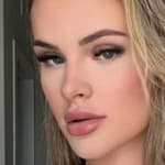 Cynthia Jade selfie