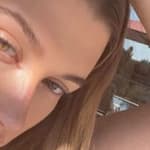 Hailey Bieber selfie