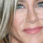 Jennifer Aniston close up