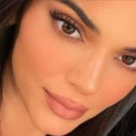 Kendall Jenner selfie