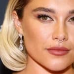 Florence Pugh close up