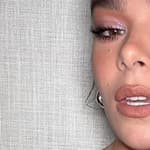 Hailee Steinfeld close up