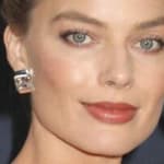 Margot Robbie close up