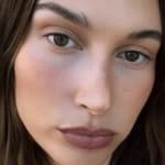 Hailey Bieber selfie