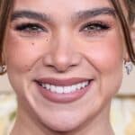 Hailee Steinfeld close up