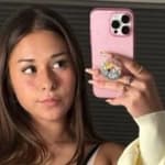 Sophie Rain mirror selfie