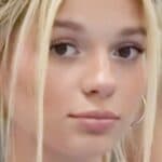 Abigail Lutz close up