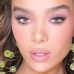 Hailee Steinfeld close up