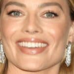 Margot Robbie close up
