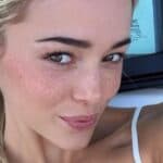 Livvy Dunne selfie