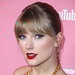 Taylor Swift at the 2019 Billboard Women In Music