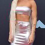 Tammy Hembrow at 2019 MTV Music Awards