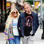 Jessica Simpson and Eric Johnson head out for dinner in New York
