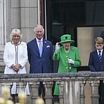 The Queen and Royal Family at Jubilee Pageant